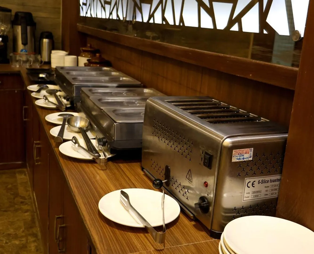 Hhw Hotel- Agra فندق آغْرا